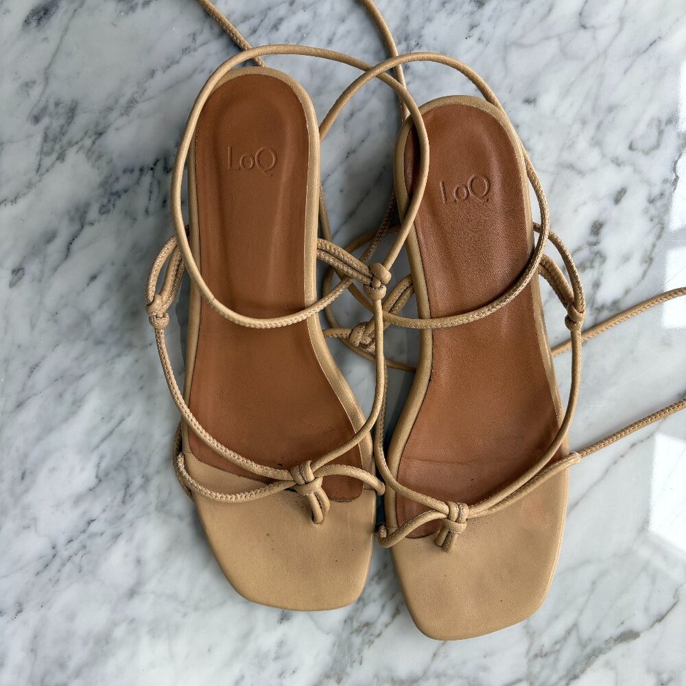Loq Dora Sandals in Nude/Tan